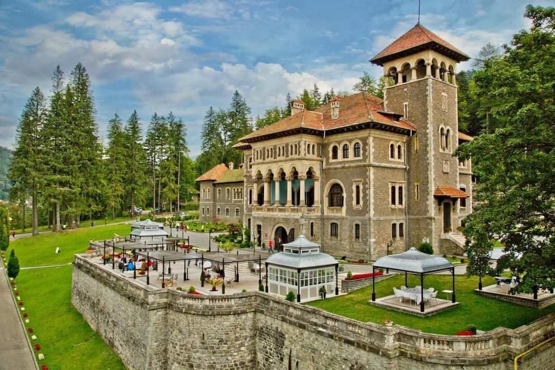 Pensiunea Clasic Buşteni Exteriér fotografie
