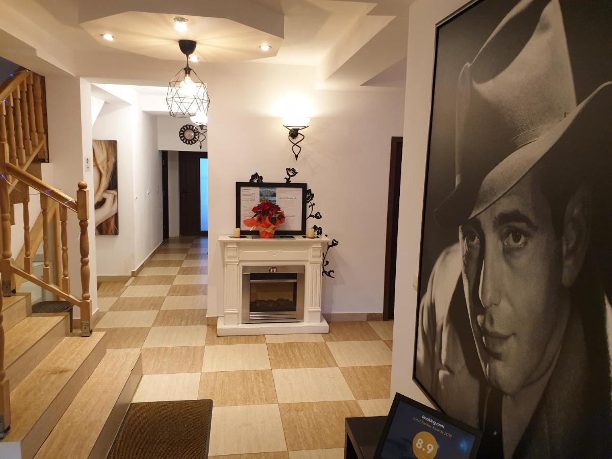 Pensiunea Clasic Buşteni Exteriér fotografie